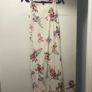 Floral Sleeveless Maxi Dress